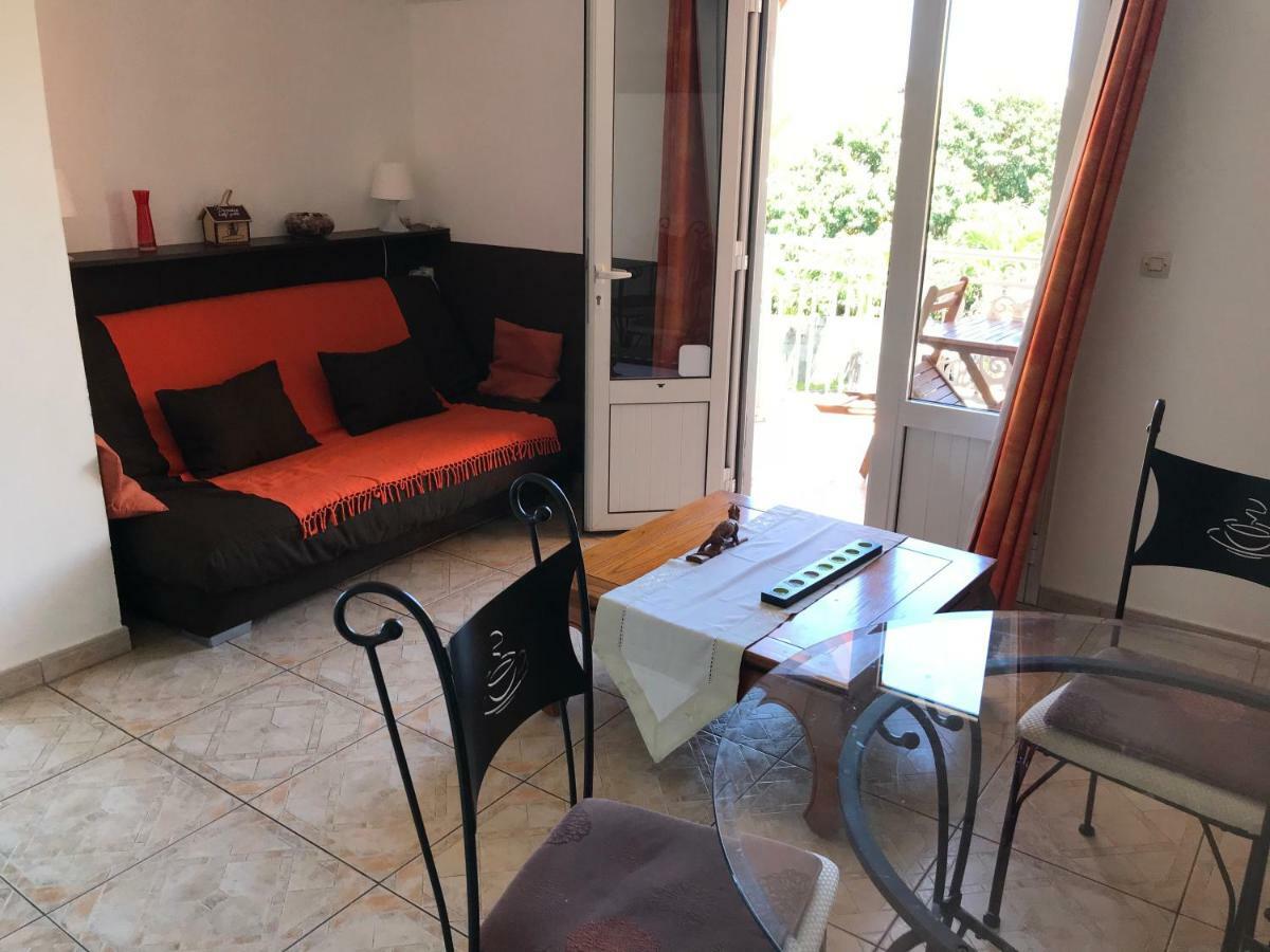 Le Repos D'Or Apartment Manapany-les Bains Room photo